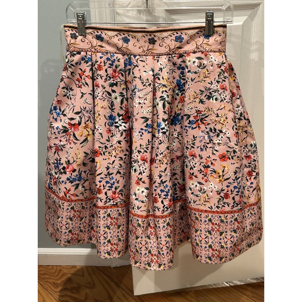 Tarik Ediz Skirt With Petticoat Lining Size 6 NWOT - Picture 2 of 5